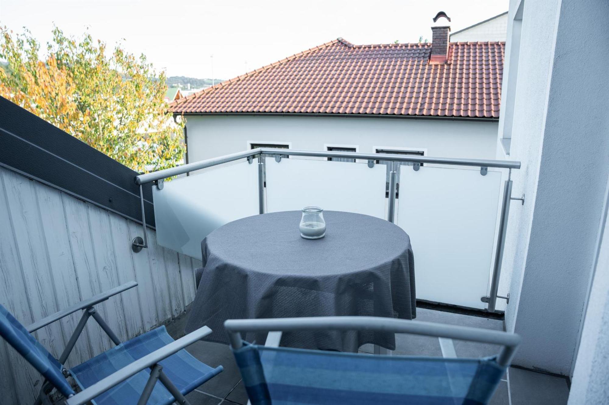 Nussbaumblick * Ottensheim